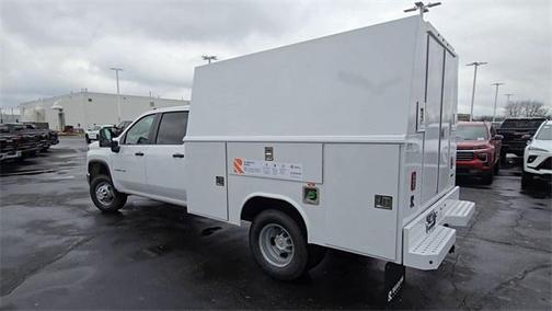 2025 Chevrolet Silverado 3500 WT