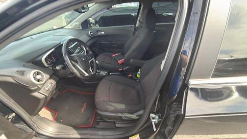 2018 Chevrolet Sonic LT