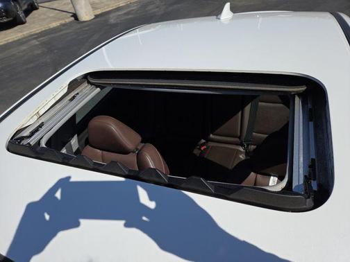 2017 Acura TLX w/Technology Package