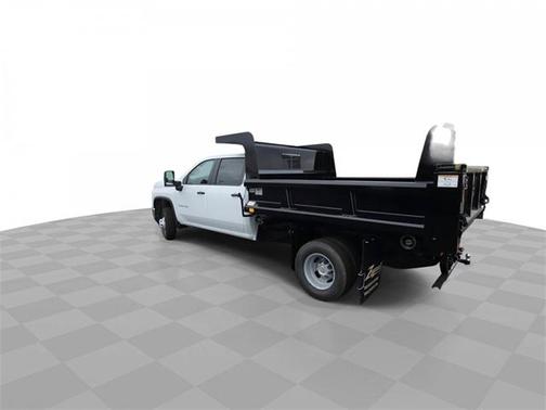 2025 Chevrolet Silverado 3500 WT