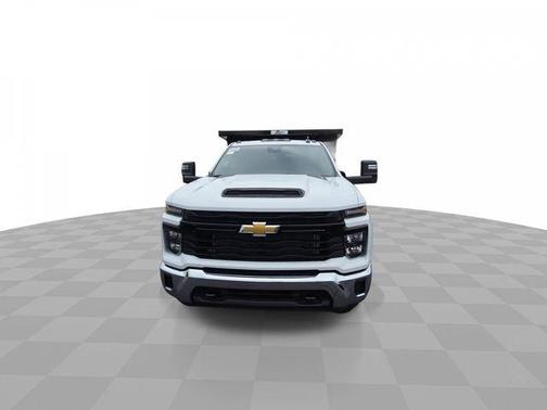 2025 Chevrolet Silverado 3500 WT