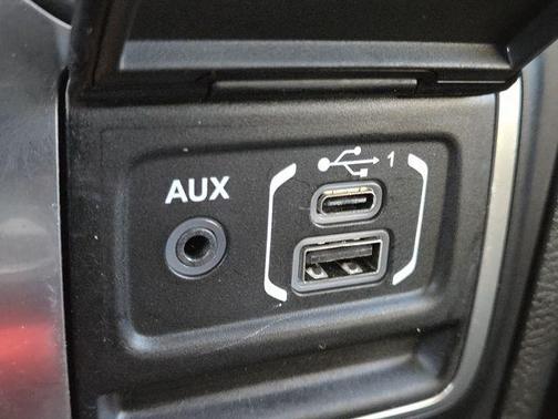 2023 Jeep Wrangler Willys