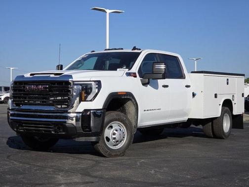 2025 GMC Sierra 3500 Base
