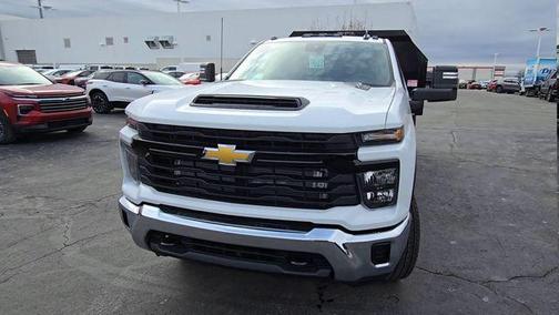2025 Chevrolet Silverado 3500 WT