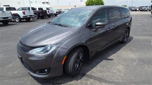 2019 Chrysler Pacifica Touring Plus