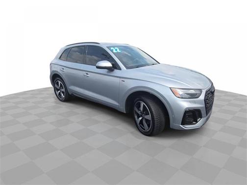 2022 Audi Q5 45 S line Prestige