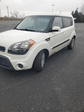 2013 Kia Soul Base