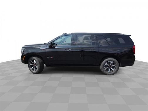2025 GMC Yukon XL 4WD AT4