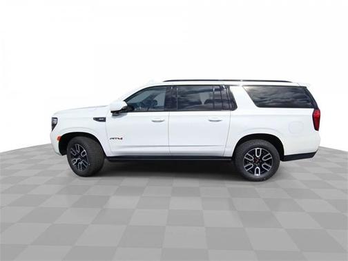 2023 GMC Yukon XL 4WD AT4