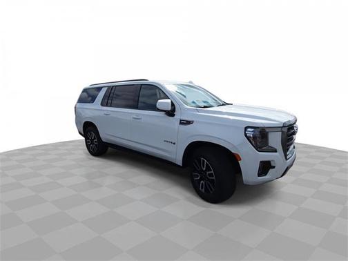 2023 GMC Yukon XL 4WD AT4