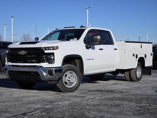 2026 Chevrolet Silverado 3500 WT