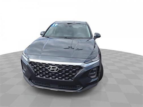 2019 Hyundai SANTA FE SE 2.4