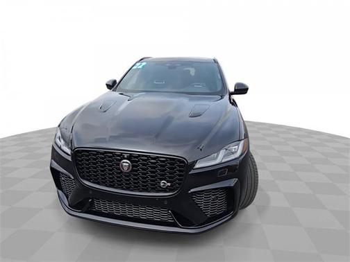 2022 Jaguar F-PACE SVR P550 AWD Automatic
