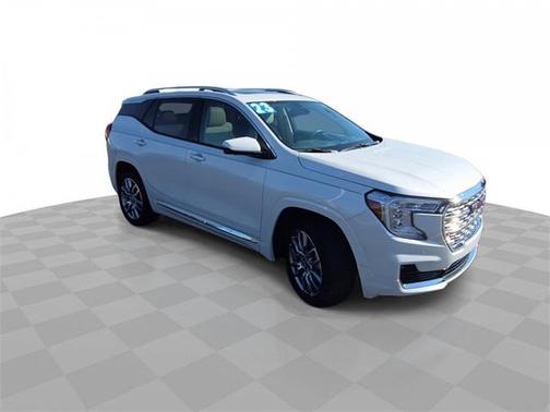 2023 GMC Terrain Denali