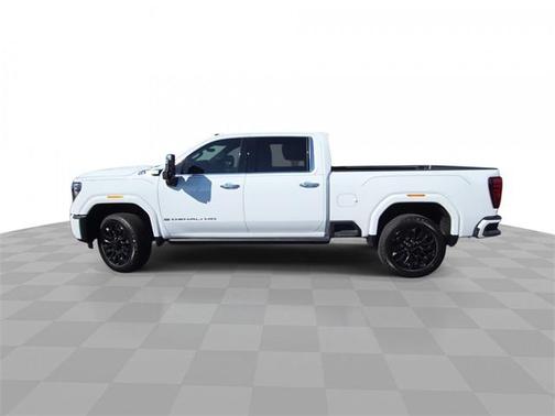 2024 GMC Sierra 2500 Denali