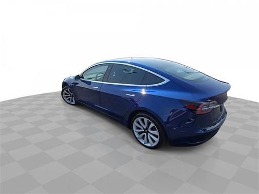 2019 Tesla Model 3 Long Range