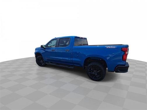2022 Chevrolet Silverado 1500 Custom Trail Boss