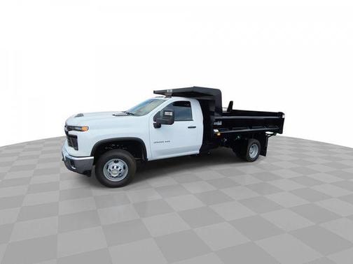2025 Chevrolet Silverado 3500 WT