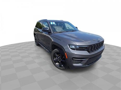 2023 Jeep Grand Cherokee Altitude