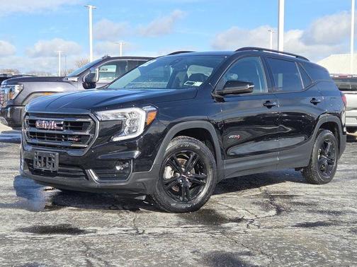2022 GMC Terrain AWD AT4