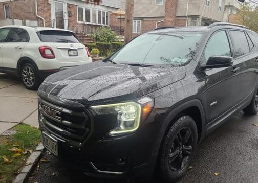 2022 GMC Terrain AWD AT4