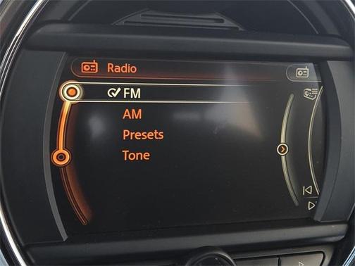 2017 MINI Hardtop Cooper