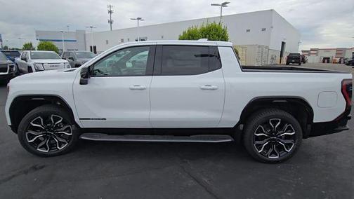 2025 GMC Sierra EV Max Range Denali