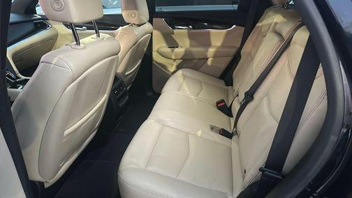 2017 Cadillac XT5 Base