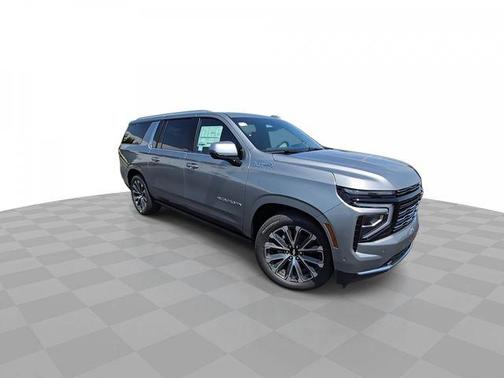 2025 Chevrolet Suburban 4WD High Country