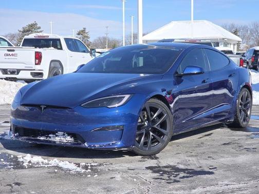 2022 Tesla Model S Plaid