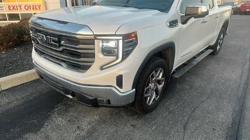 2022 GMC Sierra 1500 SLT