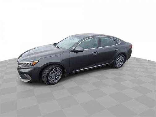 2020 Kia Cadenza Technology