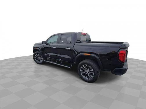 2023 GMC Canyon Denali