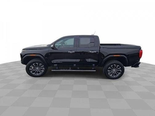 2023 GMC Canyon Denali