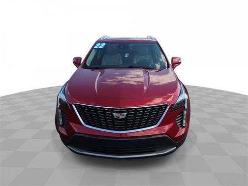 2022 Cadillac XT4 Premium Luxury