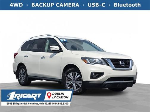2019 Nissan Pathfinder SV