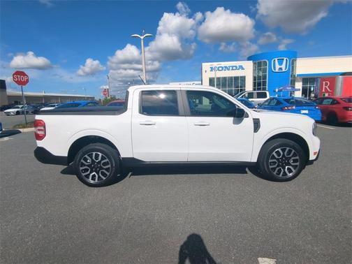 2024 Ford Maverick Lariat