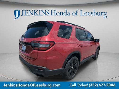 Radiant Red Metallic II 2026 Honda Pilot Black Edition