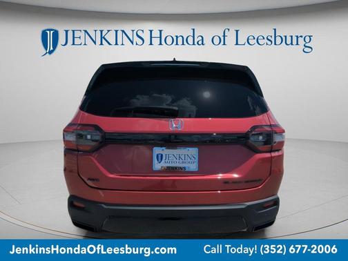 Radiant Red Metallic II 2026 Honda Pilot Black Edition