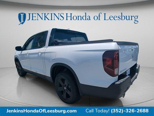 Platinum White Pearl 2023 Honda Ridgeline Black Edition