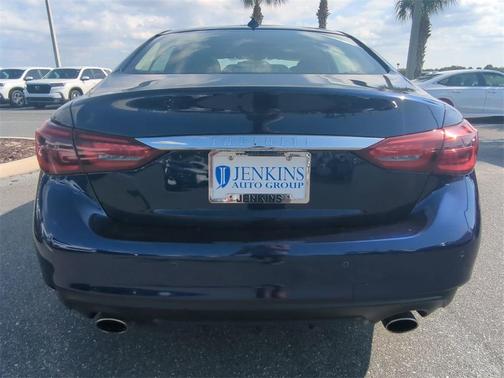 2022 INFINITI Q50 LUXE