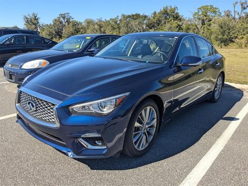 2022 INFINITI Q50 LUXE