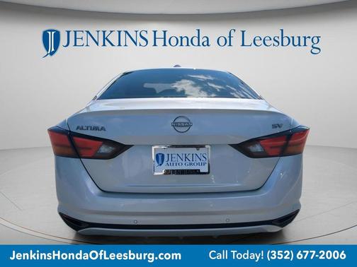 Brilliant Silver Metallic 2024 Nissan Altima 2.5 SV