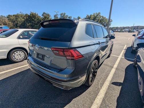 2020 Volkswagen Tiguan 2.0T SE R-Line Black
