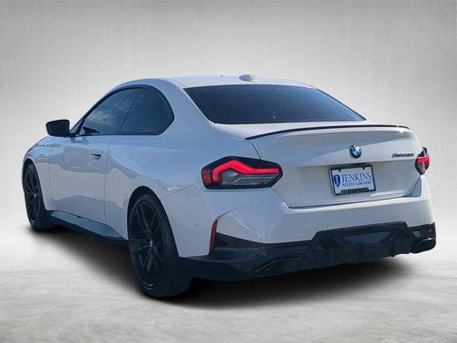 2023 BMW M240 i