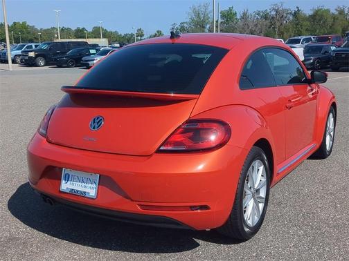 2018 Volkswagen Beetle 2.0T S