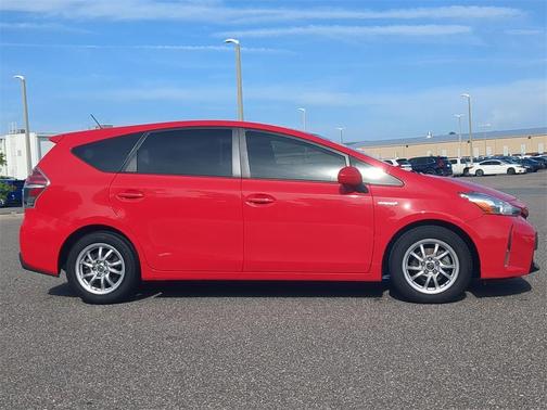 2016 Toyota Prius v