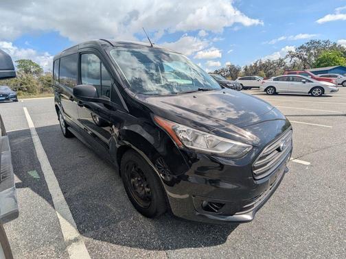 2022 Ford Transit Connect XLT