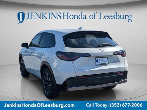 Platinum White Pearl 2026 Honda HR-V EX-L
