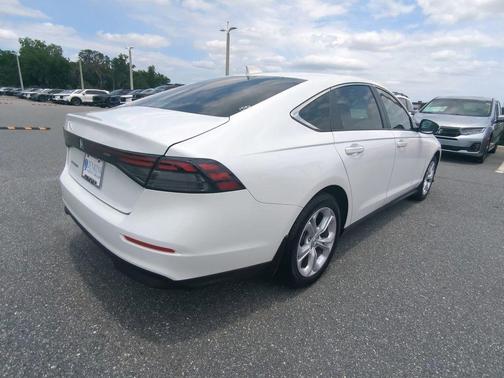 Platinum White Pearl 2025 Honda Accord LX